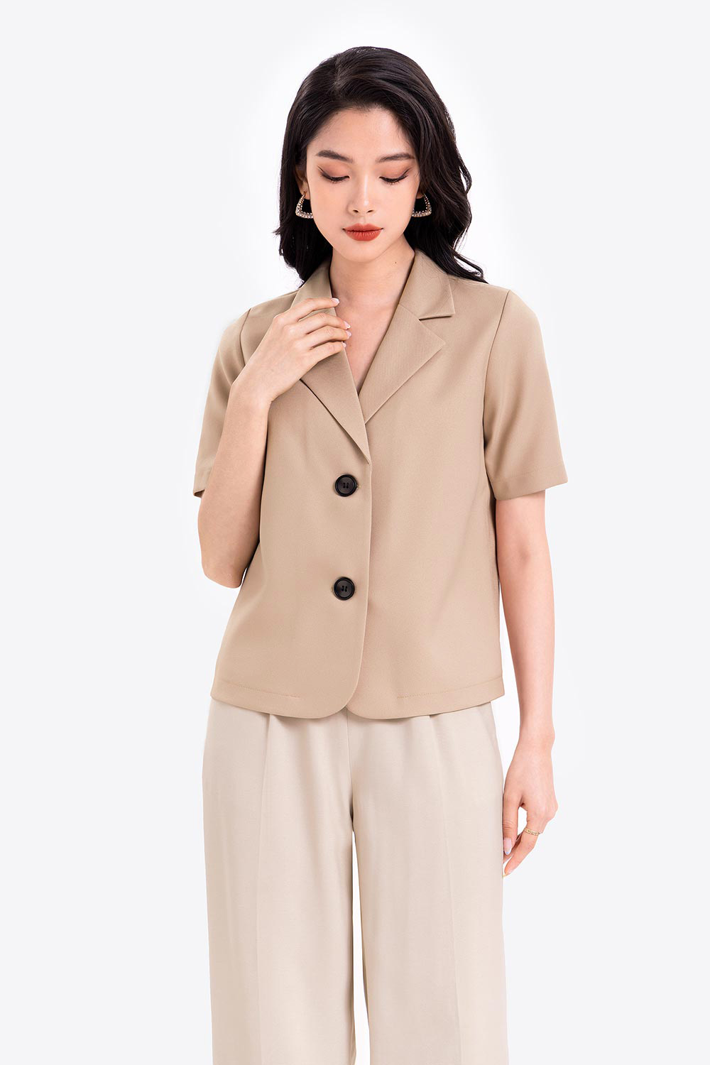 Áo blazer nữ tay ngắn 