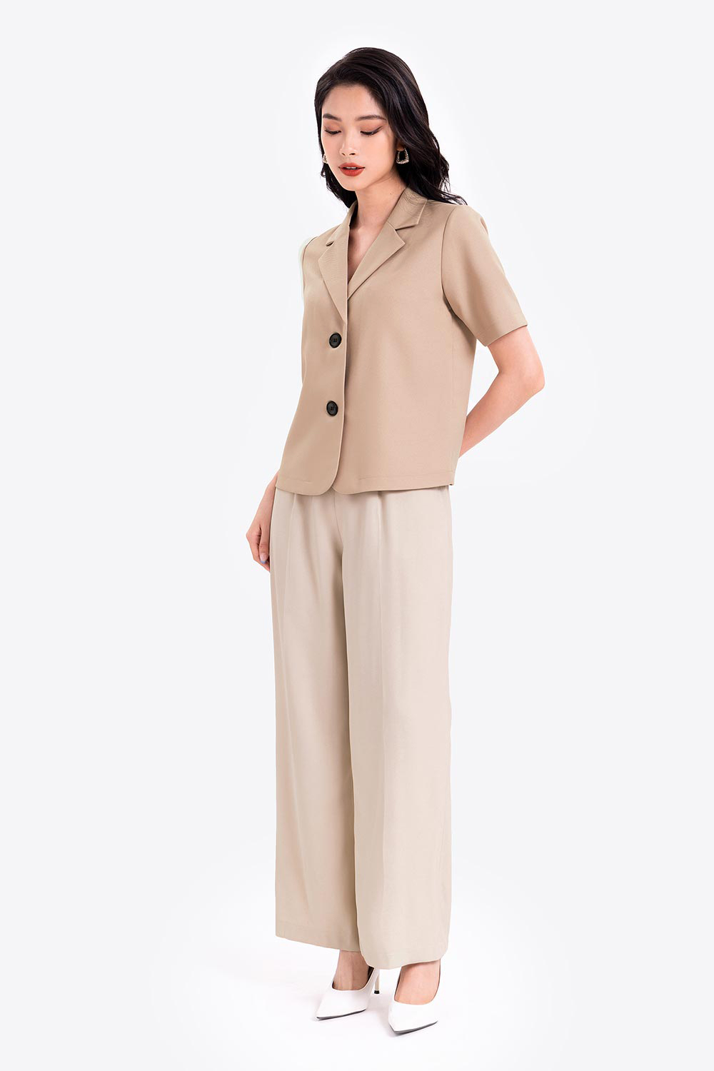 Áo blazer nữ tay ngắn 