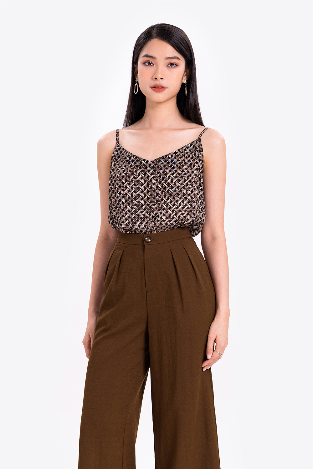 Áo lụa họa tiết hai dây