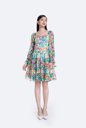 Đầm hoa dáng xòe xếp tầng tay dài