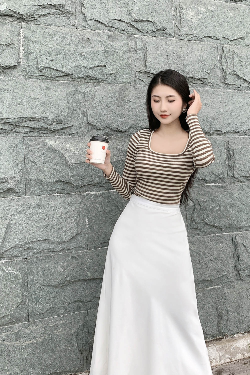 Áo thun nữ kẻ sọc ngang tay dài