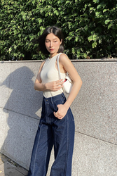 Áo thun ba lỗ nữ màu trắng