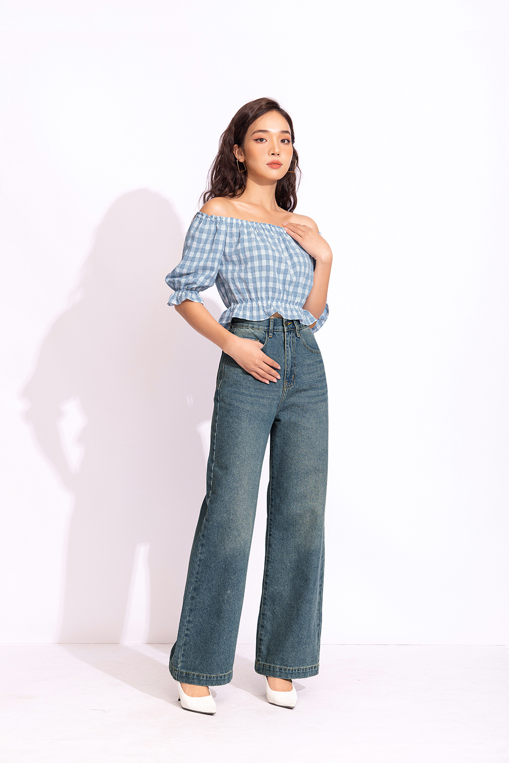 Quần jeans nữ ống suông lưng cao