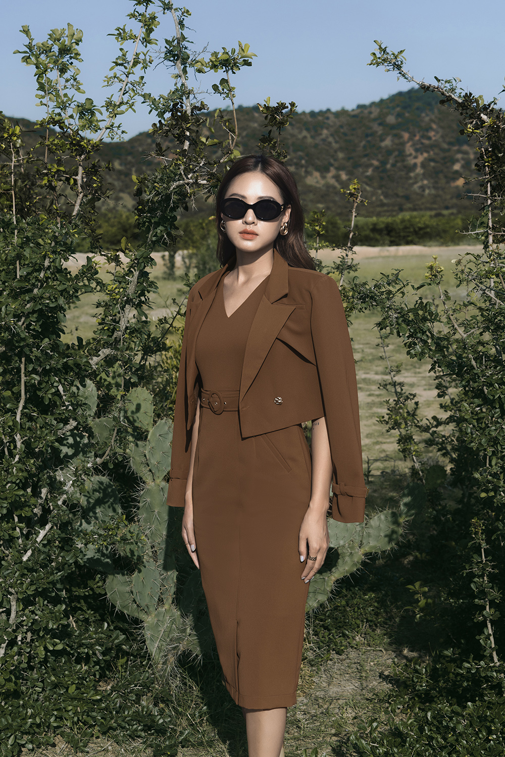 Áo khoác blazer nữ dáng lửng tay dài