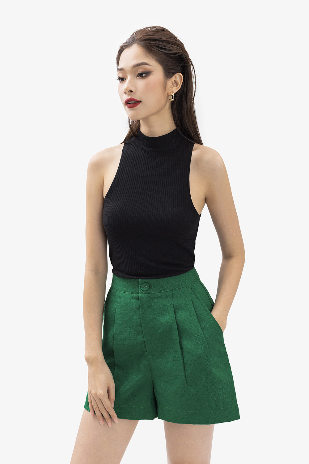 Quần short nữ màu xanh lưng cao