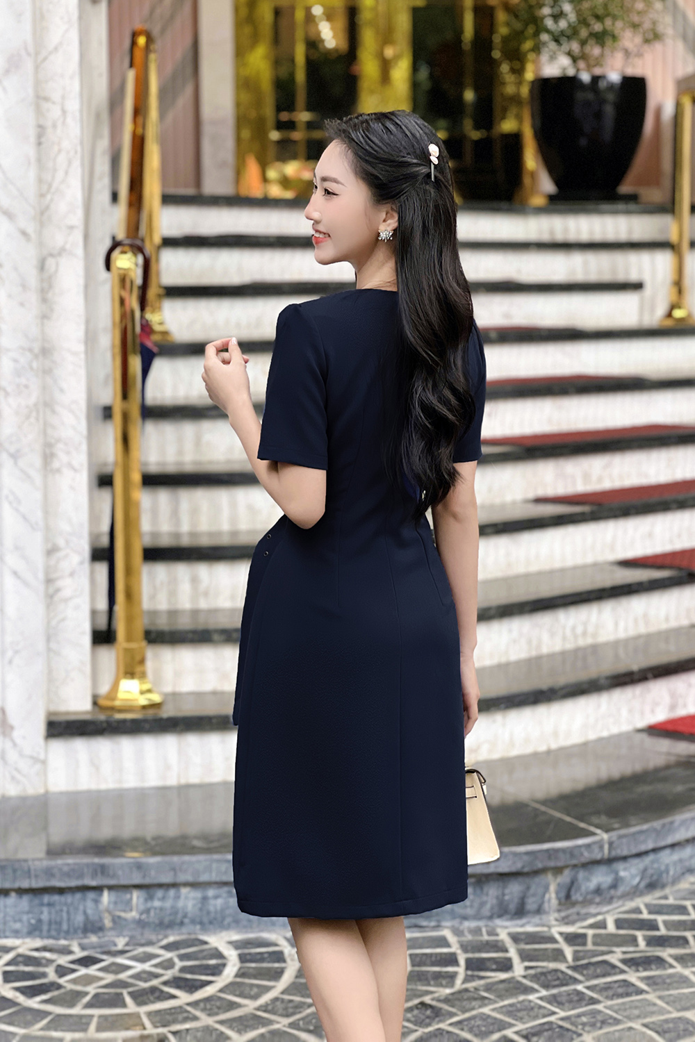 Đầm liền công sở dáng xòe xếp ly
