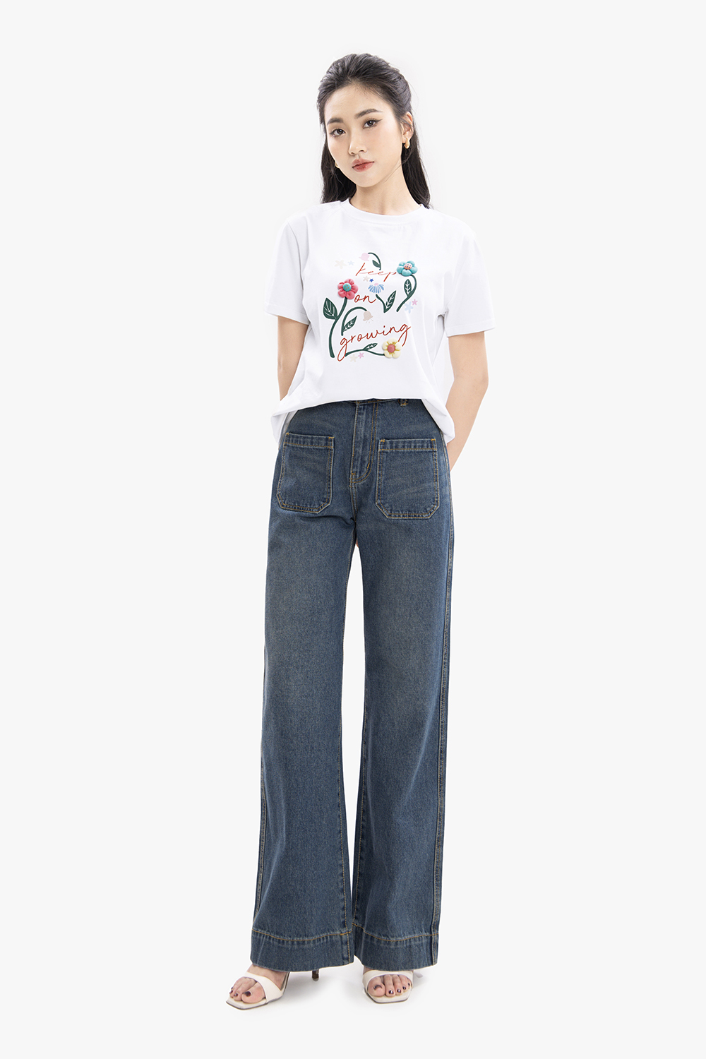 Quần jeans nữ ống suông phối túi