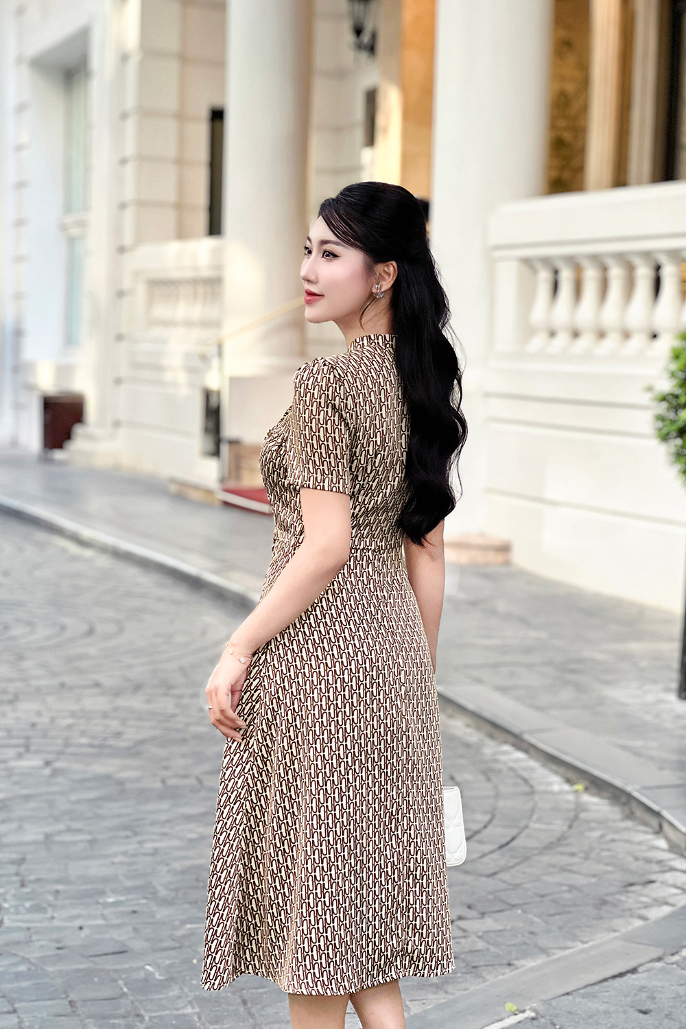 Đầm xòe công sở họa tiết phối nơ