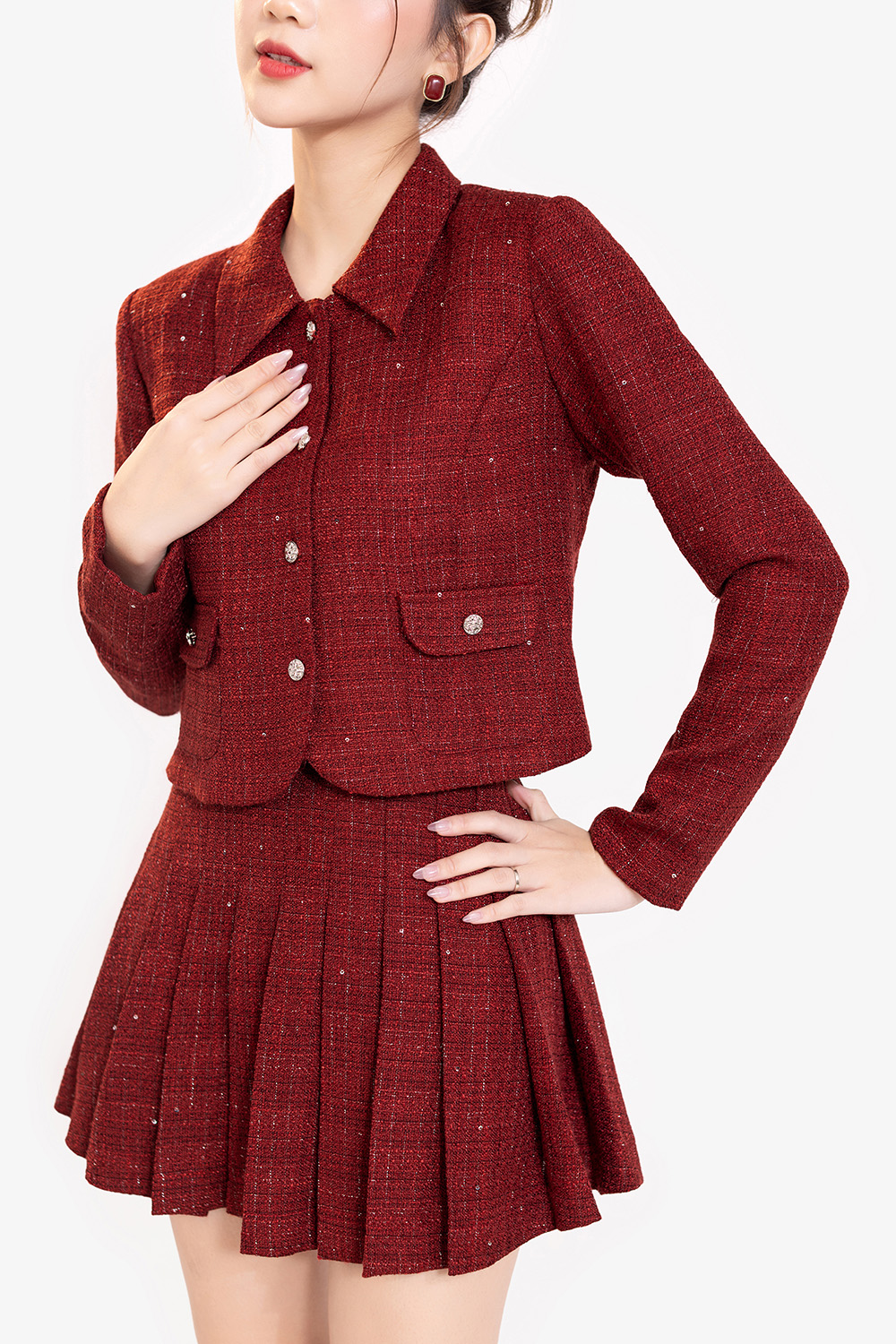 Áo tweed kiểu dáng ngắn màu đỏ tay dài