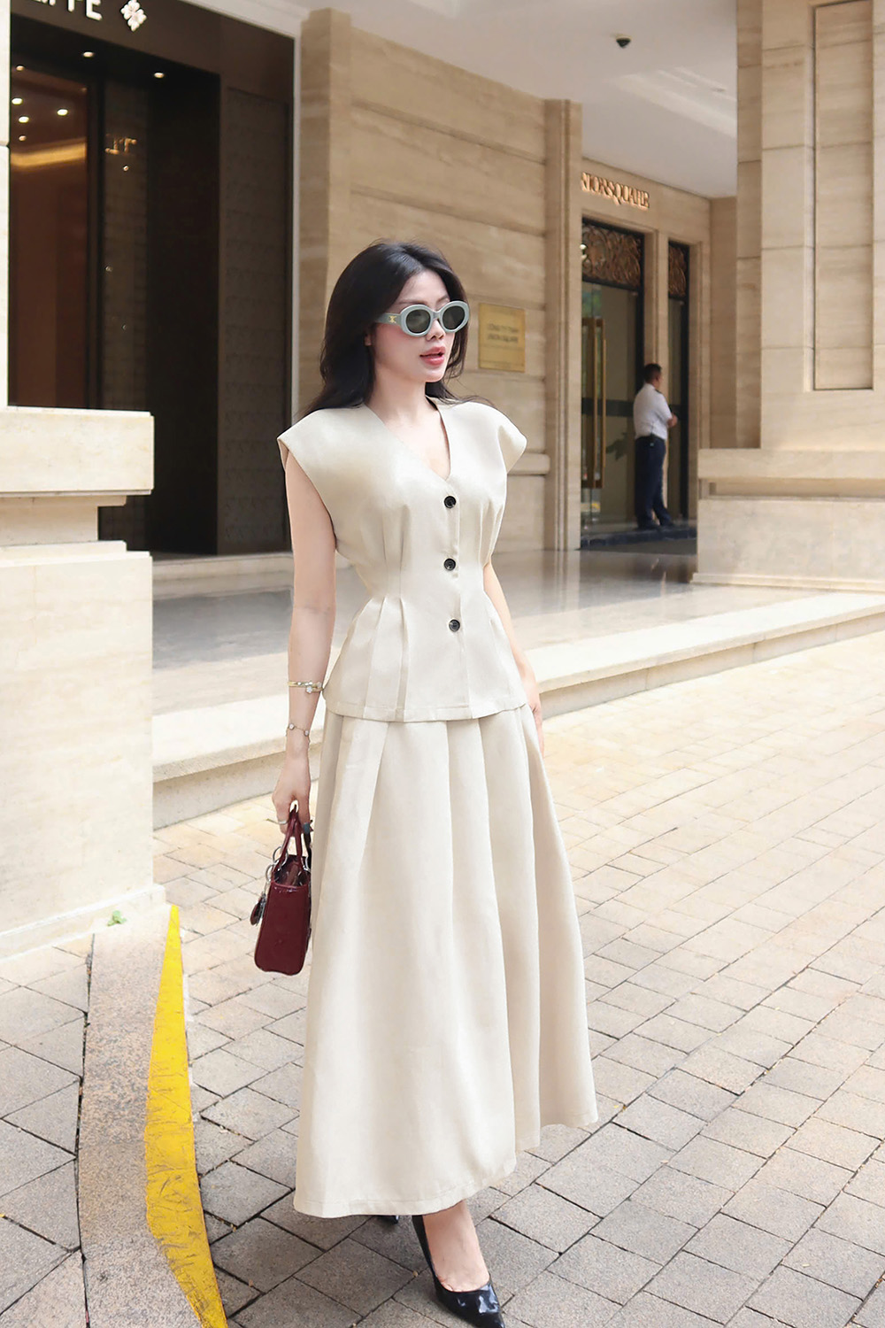 Chân váy công sở xếp ly dáng dài